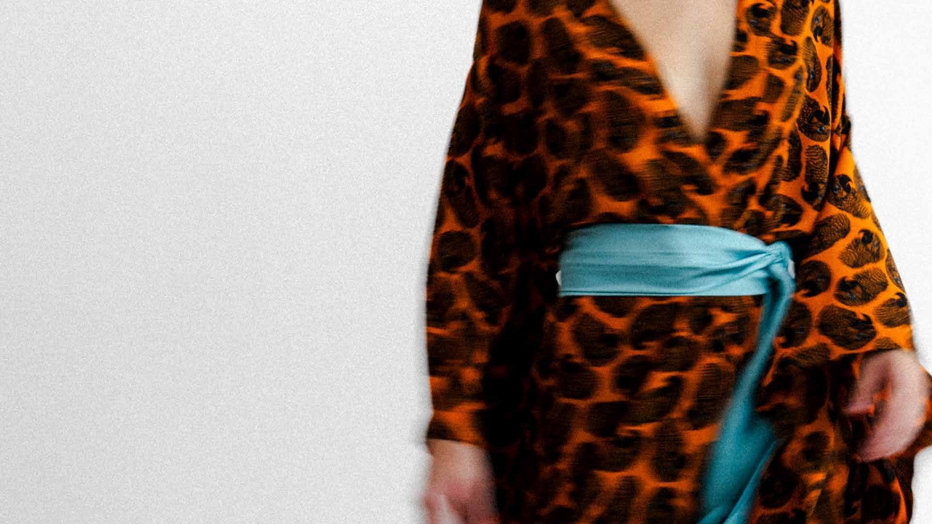 Robe de seda DO NOT DISTURB